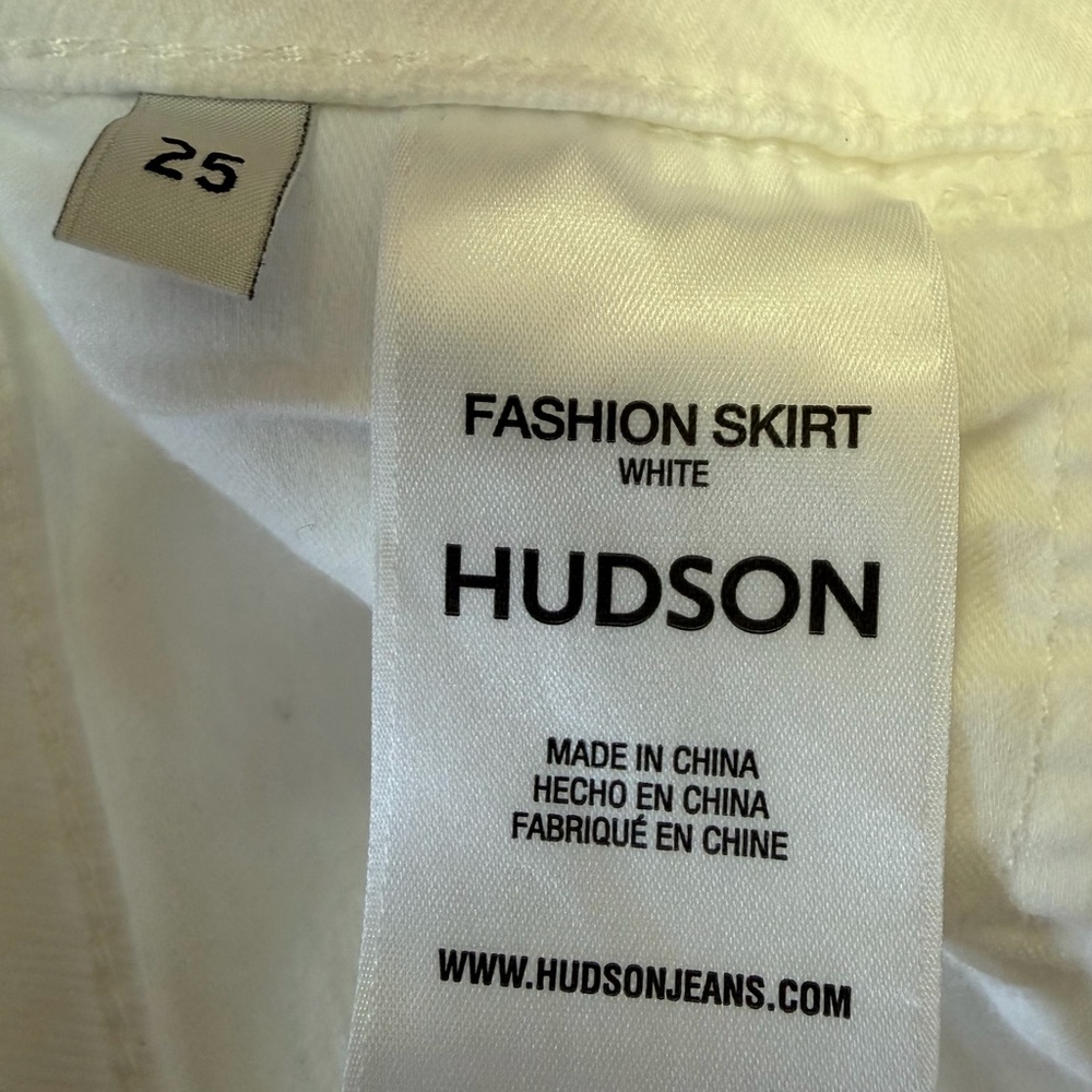 #421 Gorgeous Hudson Denim Reconstructed White Pocket Detail. NWOT - Picture 14 of 15